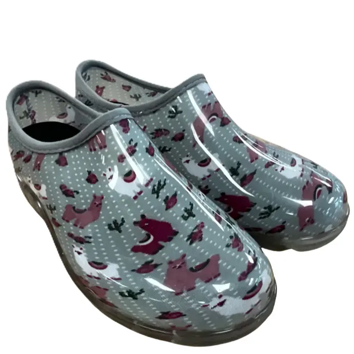 Northside Garden Clog & Glove (2).webp
